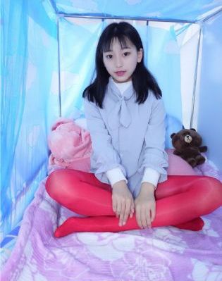 欧美淘宝海报尺寸_720高清免费观看